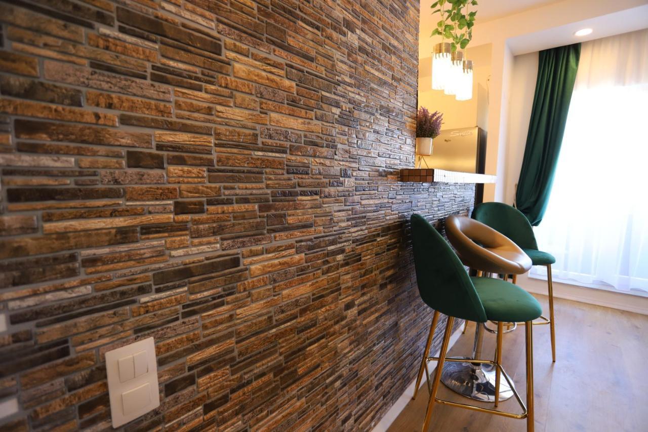Apartament Beauty Smarald By Cosmopolis Stefanestii de Jos Extérieur photo