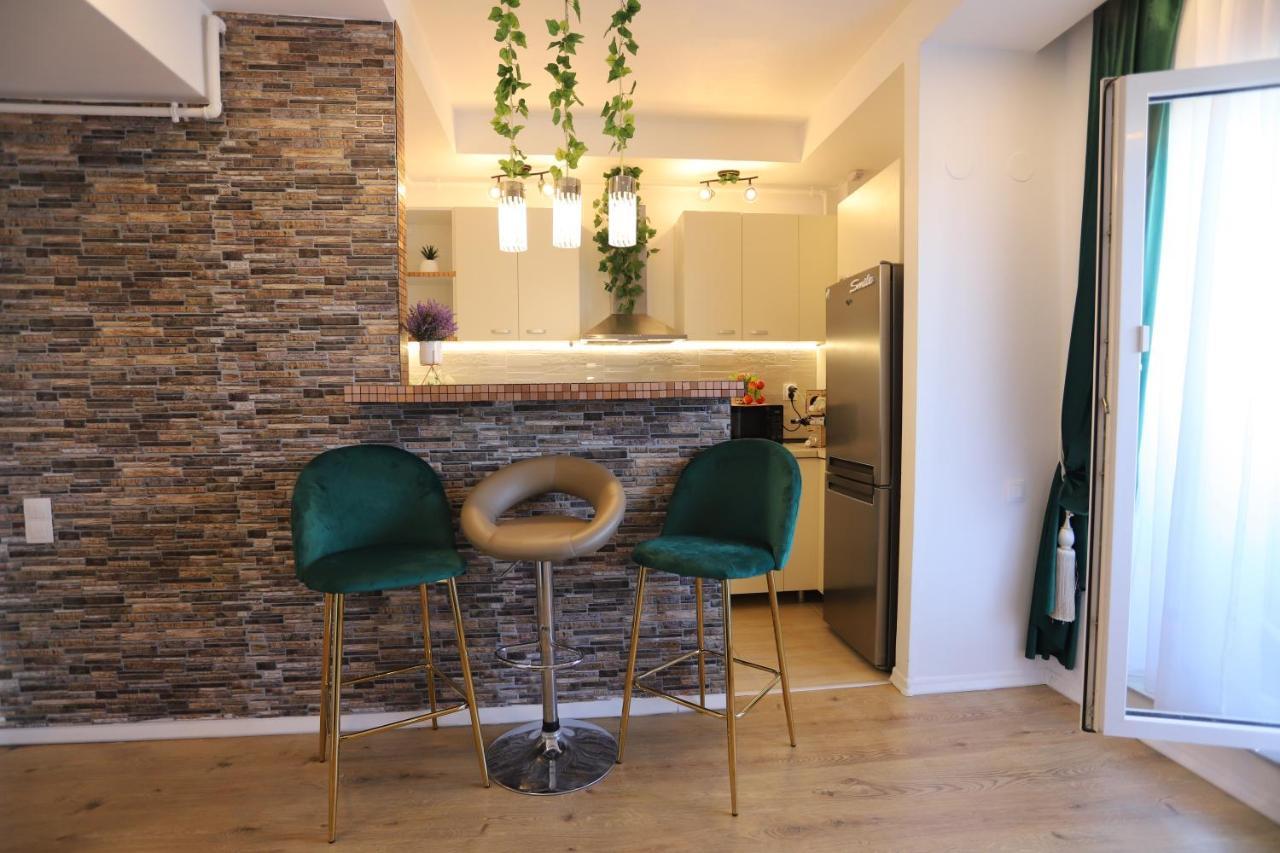 Apartament Beauty Smarald By Cosmopolis Stefanestii de Jos Extérieur photo